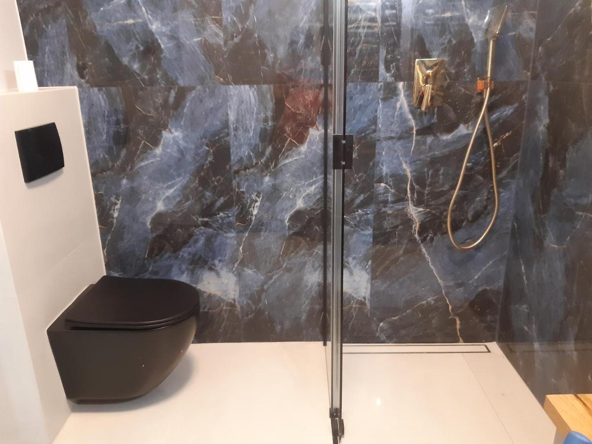 Lesne Ukojenie W Lodzi - Forest Soothing Apartment Eksteriør billede